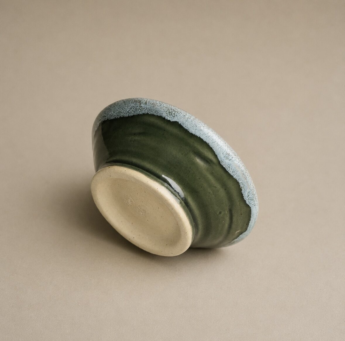 Forest green glaze bowl, foot detail